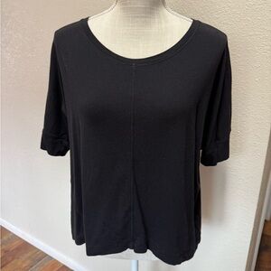 Fresh Bleu Classic Black Women's Seamed Top - Size Large